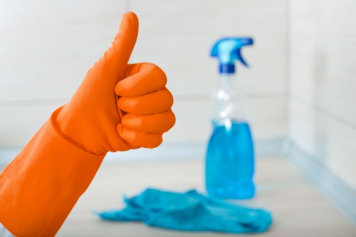 Local cleaning support for homes and small businesses in TW13