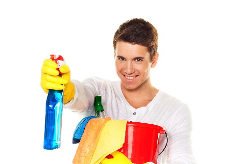 Removing furniture and household items from a flat in TW13
